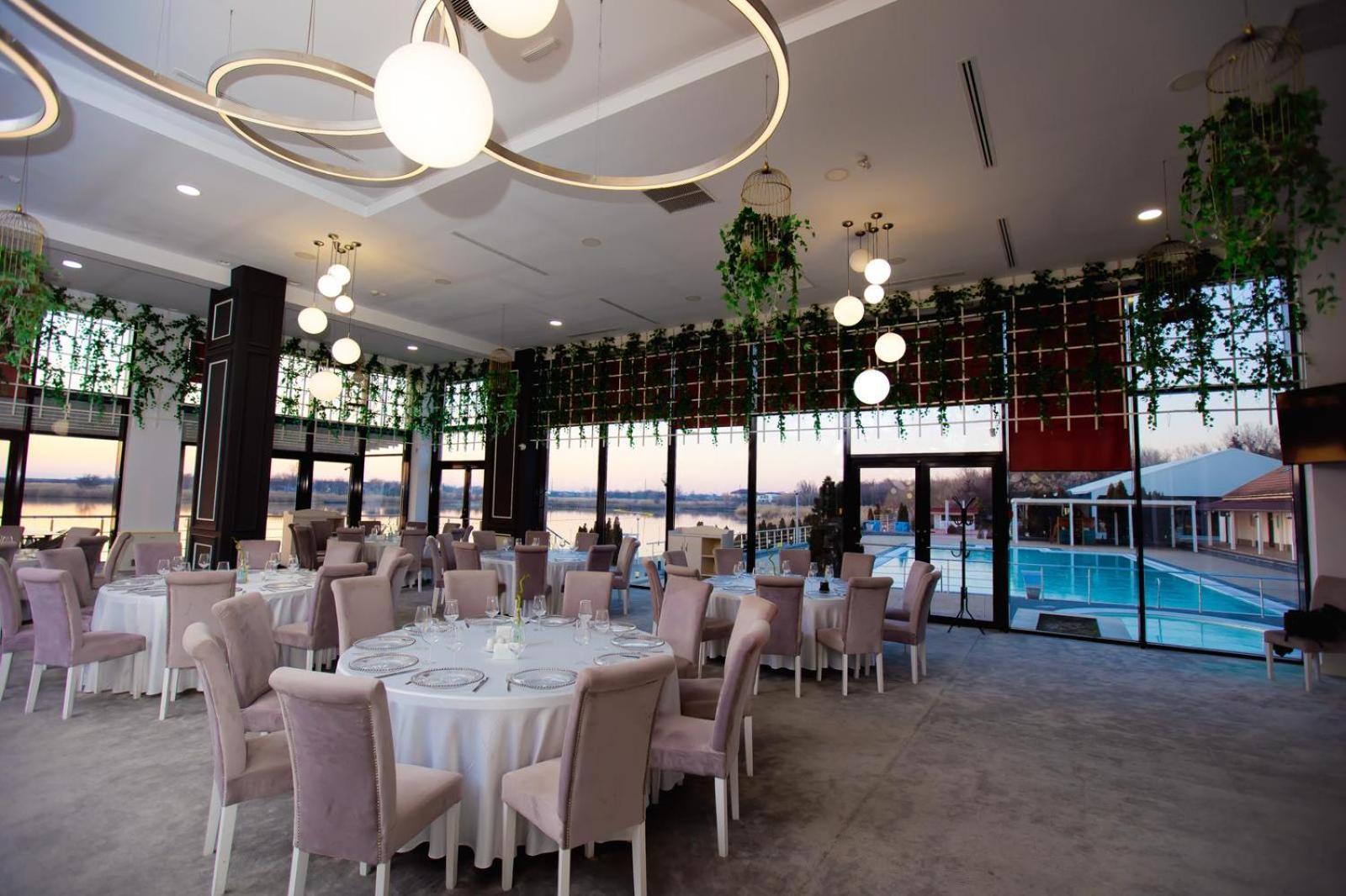 Hotel Evergreen Amara Luaran gambar