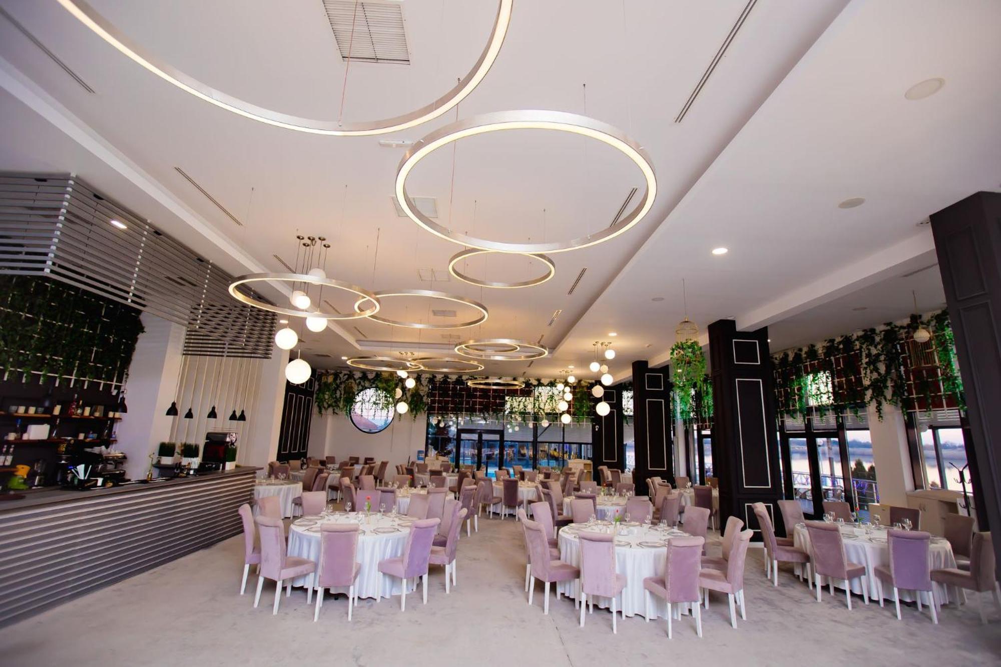 Hotel Evergreen Amara Luaran gambar