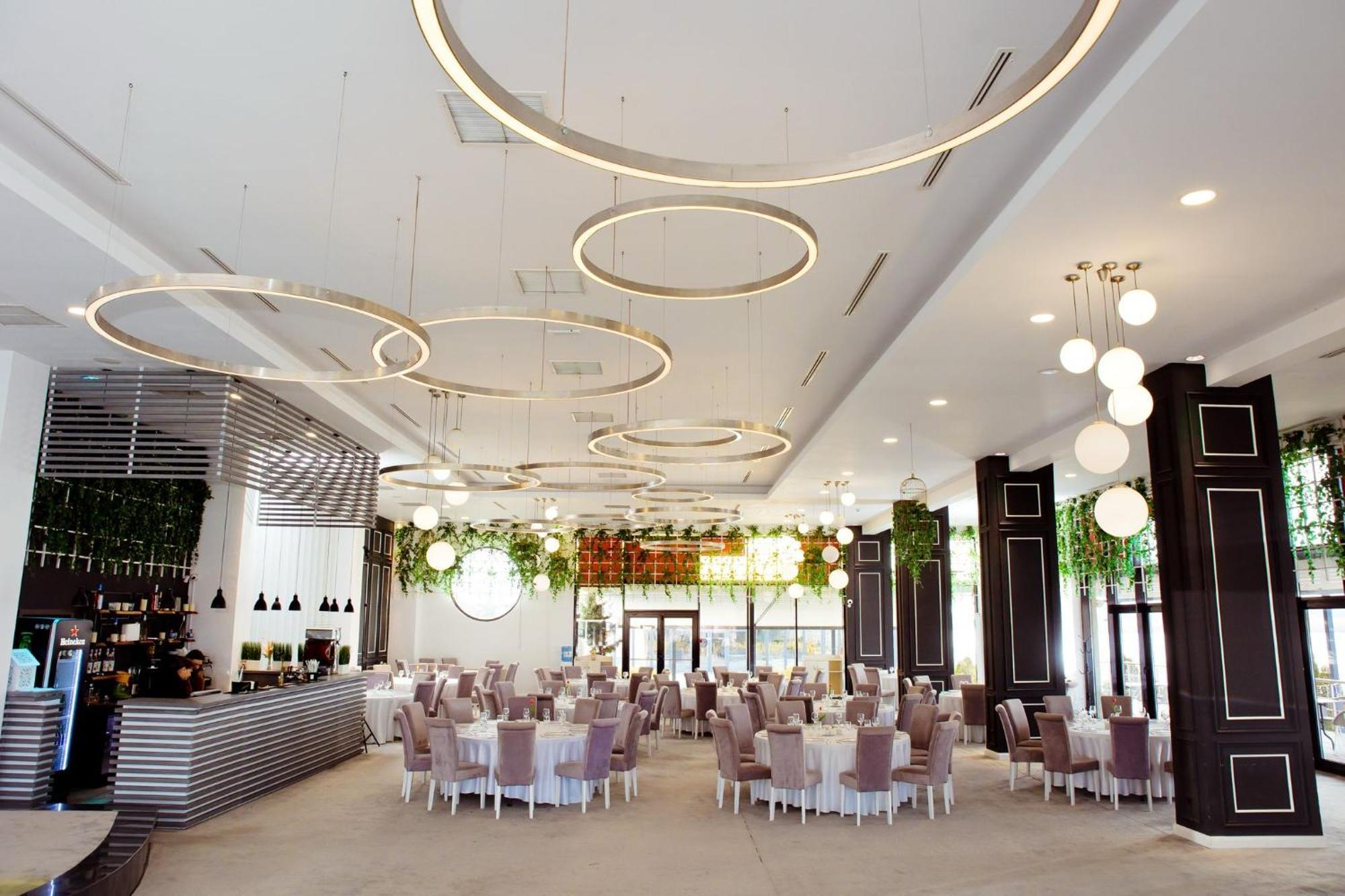 Hotel Evergreen Amara Luaran gambar