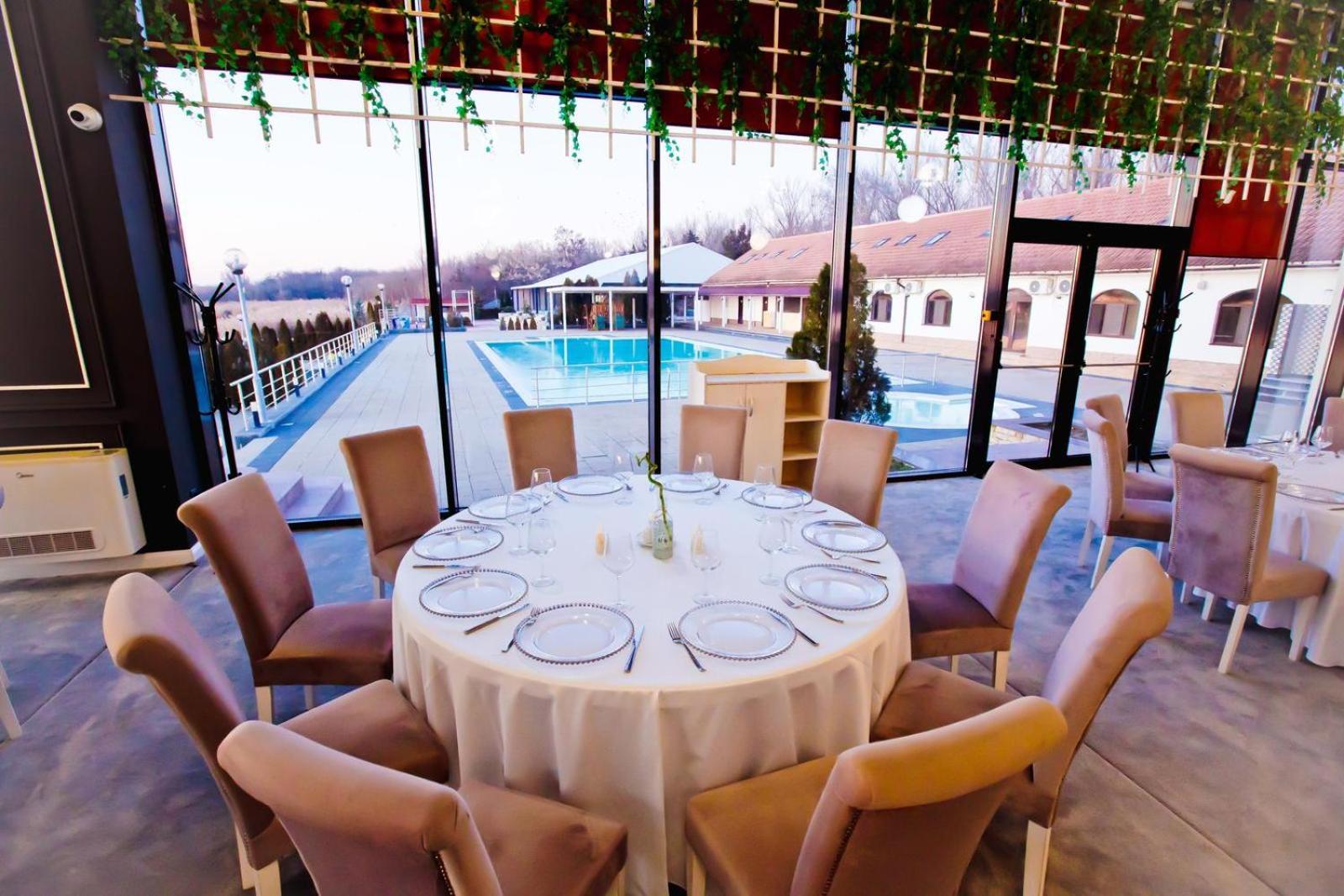 Hotel Evergreen Amara Luaran gambar